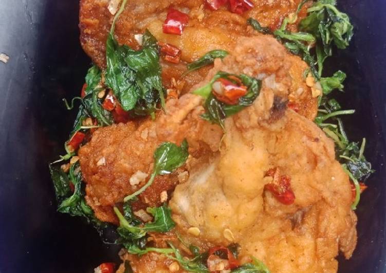 9 Resep: Ayam crispy Cabe Garam Kemangi Anti Gagal!