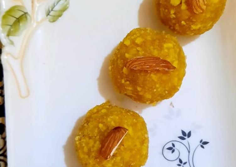 Besan laddu