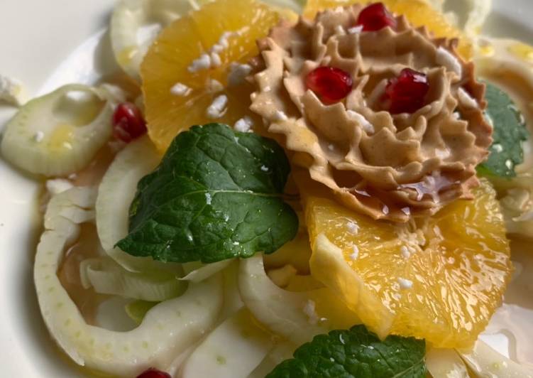Insalata di cartellate, finocchi, arance, miele e menta