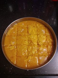 * யம்மி மைசூர் பாக்*(mysorepak recipe in tamil) செய்முறை முக்கிய புகைப்படம்