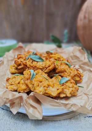 Foto di Frittelle di zucca con erbe aromatiche