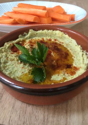 A picture of Broad Bean Hummus.