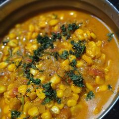 A picture of Frozen corn curry.