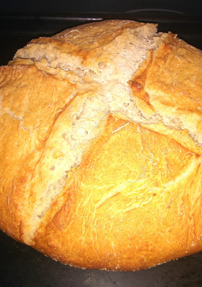 Una foto de Hogaza de pan casero