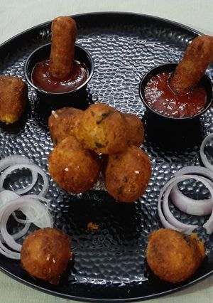 A picture of Cheese corn balls.