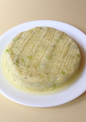 Una foto de Ogh Mafruc - Ensalada Libanesa de Papa