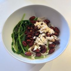 A picture of Lao Gan Ma noodles.