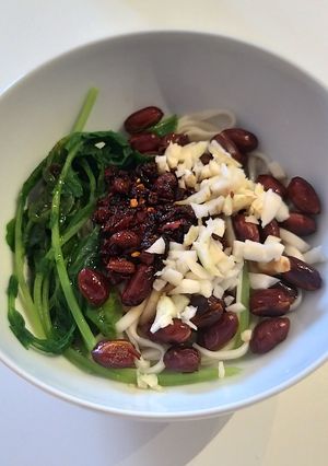 A picture of Lao Gan Ma noodles.
