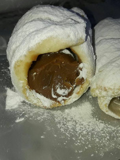 Una foto de Cañoncitos de dulce de leche