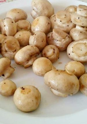 O poză a rețetei Champignon la tigaie.