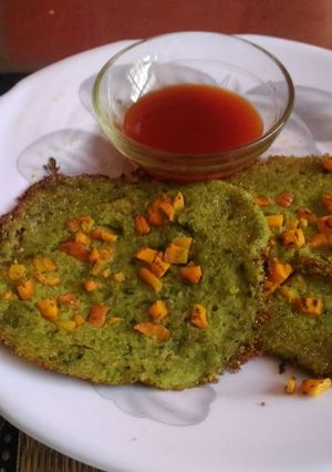 A picture of Oats spinach pancakes.