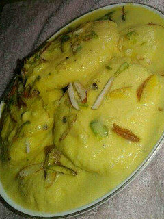 A picture of Paneer Rasmalai.