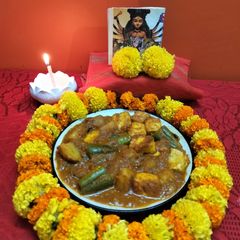 Pointed gourd and paneer curry A picture of Pointed gourd and paneer curry.