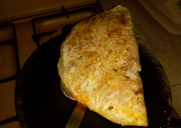 Step-by-Step Guide to Prepare Quick Paratha pizza
