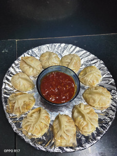 સ્ટીમ રાઈસ વેજ મોમોઝ (Momos in gujrati) રેસીપી મુખ્ય ફોટો