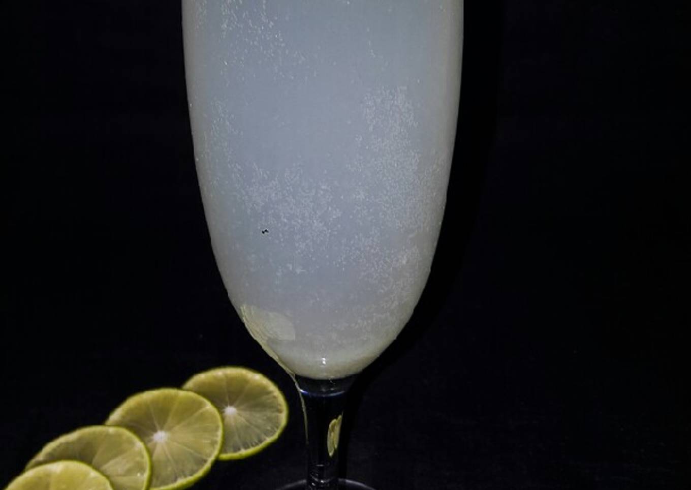 Guava Ginger Fizz