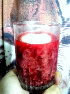 Una foto de Low Carb: Postre de frutillas con crema