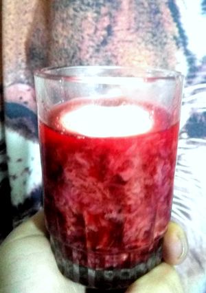 Una foto de Low Carb: Postre de frutillas con crema