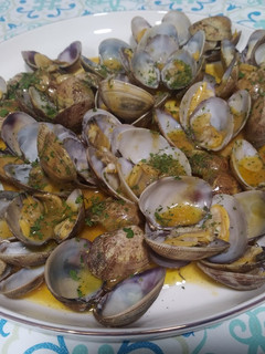 Una foto de Almejas a la marinera