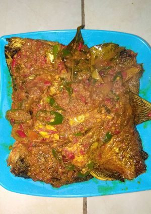 Foto resep Pesmol ikan bawal pedasnya nyoss banget
