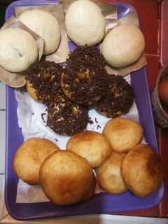 Foto resep Donat,bakpao&roti goreng eggless(satu adonan jadi 3 macam kue)