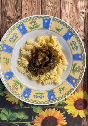 Egyszerű gomba pörkölt recept fotója