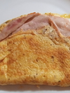 Una foto de Tortilla con jamón y queso