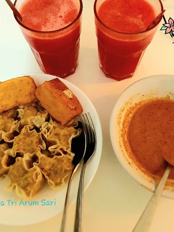 Langkah Mudah untuk Menyiapkan Resep  Siomay Ayam Kukus "Simple + Empuk" yang Bisa Manjain Lidah, Enak Banget