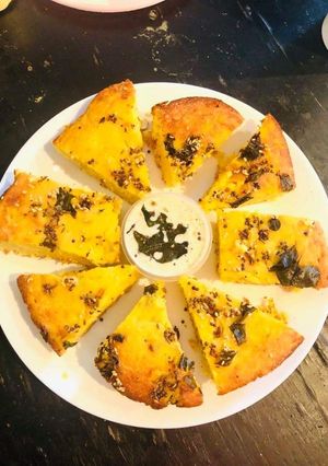 A picture of Baked Vegetable Cake /Handvo.