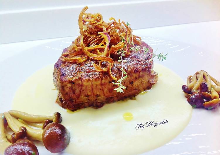 Filetto di fassona con fonduta e cipolla fritta