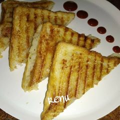 A picture of Cheese Grilled Sandwich.