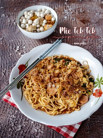 Cara Mudah Membikin Resep Mie Tek Tek Kuah super pedes 🍜 yang Uenak Anti Ribet, Bisa Manjain Lidah