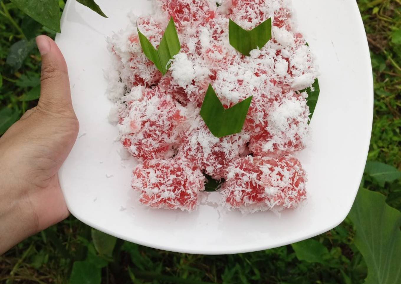 Kue Sagu Mutiara