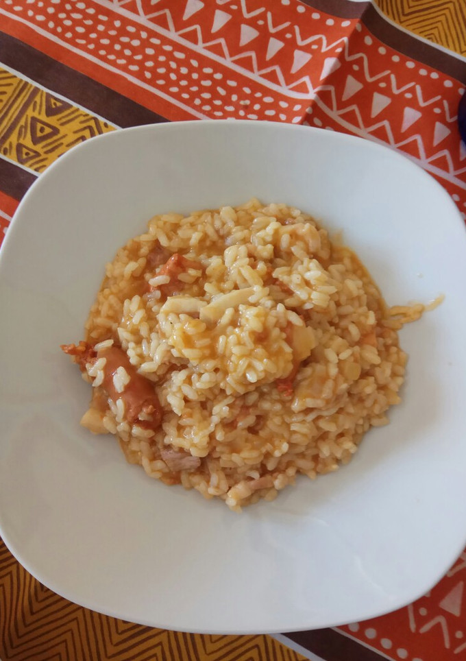 Una foto de Arroz meloso con carne