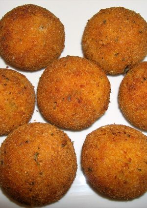 A picture of Chicken croquettes.