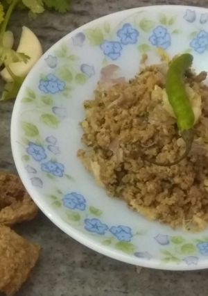 बड़ी चुरा (badi chura recipe in Hindi) रेसिपी मुख्य फोटो