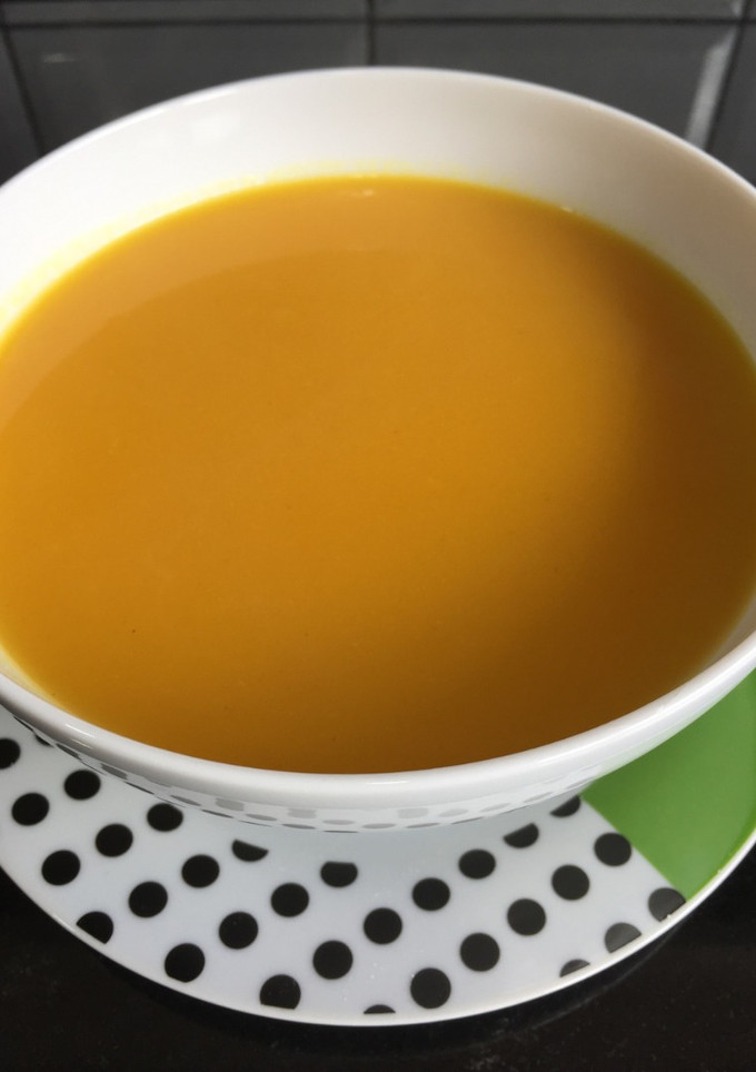 Una foto de Crema de calabaza con cúrcuma