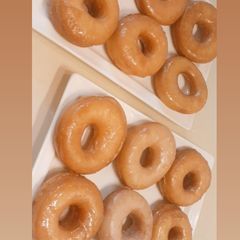 A picture of Fluffy donuts.