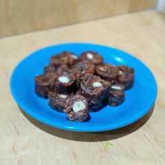 A picture of Sugarfree Dates Roll.