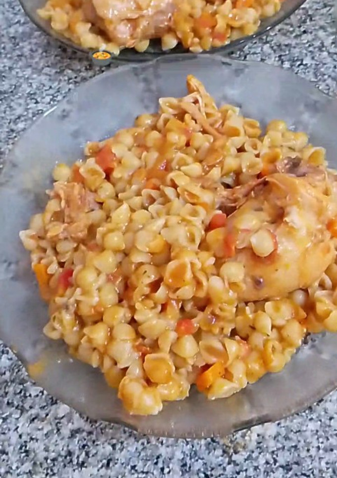 Una foto de Guiso de Fideos con Pollo