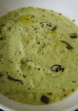 A picture of Coconut chutney.