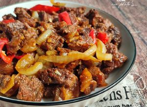 Foto resep Tumis Daging & Tetelan Sapi Bawang Bombay