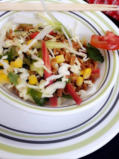 A picture of Crunchy Salad.