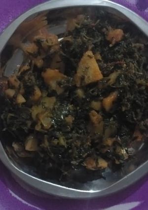 A picture of Aloo Methi.