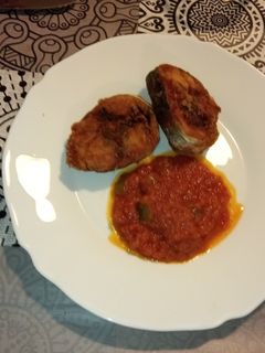 Una foto de Atún 🦈 con tomate 🍅