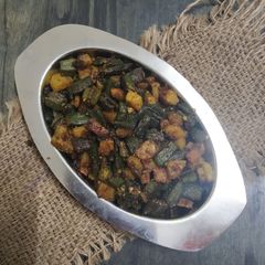 A picture of Masala bhindi.