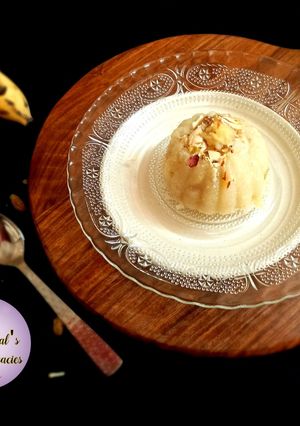 केळ्याचा शिरा (kelyacha sheera recipe in marathi) रेसिपी चे मुख्य फोटो 