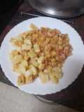 Garbanzada de pavo y setas con papas fritas
