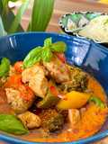 Curry rojo Thai de pollo y brócoli