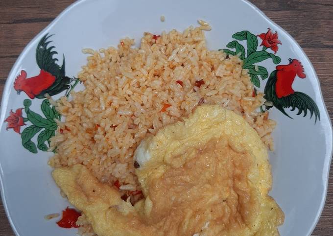 Resep Nasi goreng pedas. Enak bgt woy Resep Nasi goreng pedas. Enak bgt woy